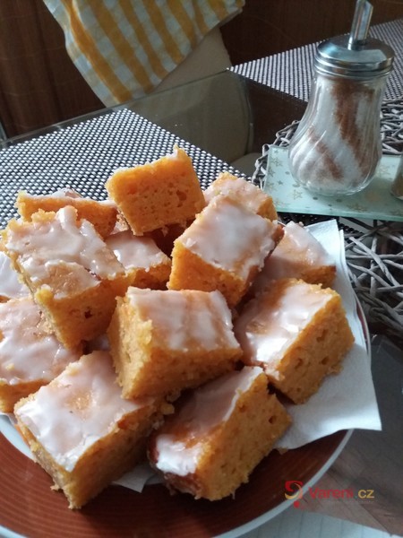 Mrkvová buchta - fotografie 2