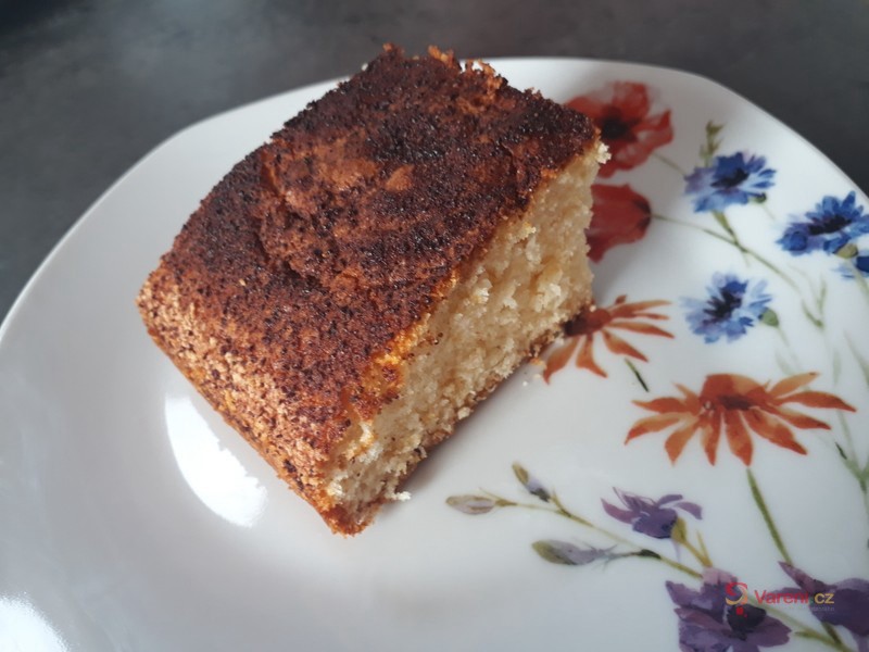 Rychlý koláč s vanilkovým pudinkem - fotografie 2