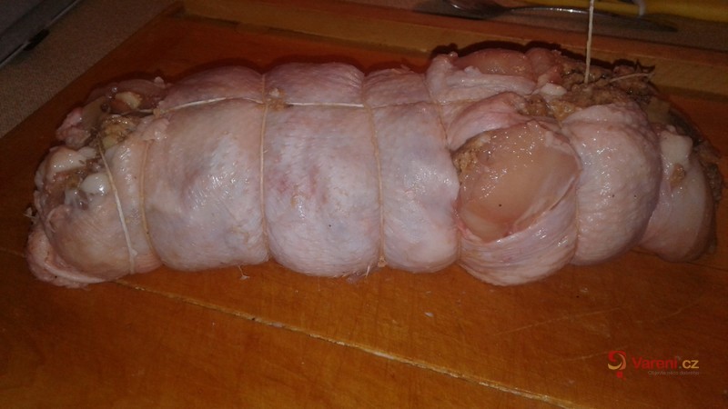 Mleté maso v kuřecí roládě - fotografie 5