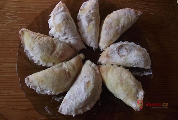 Šátečky z tvarohového těsta - fotografie 2