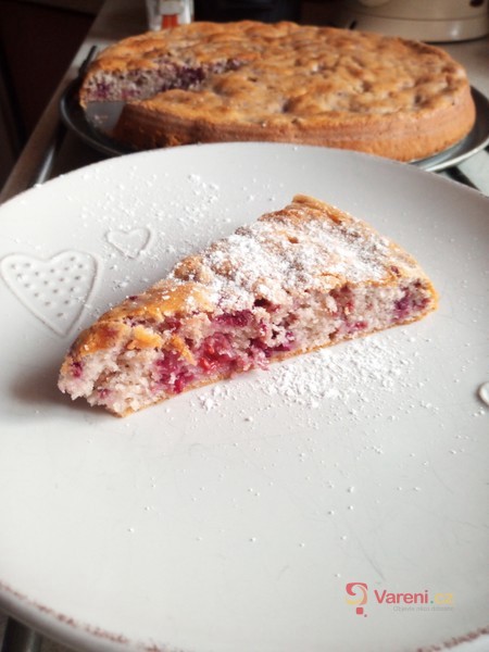 Malinový moučník s jogurtem - fotografie 2