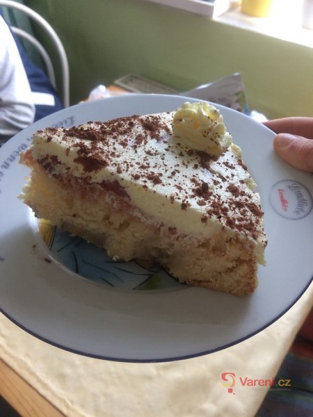 Rychlý hrníčkový koláč - fotografie 5