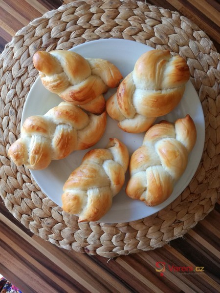 Úžasné domácí rohlíky - fotografie 2