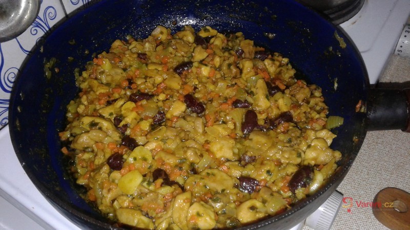 Kuřecí maso s míchanou zeleninou - fotografie 5