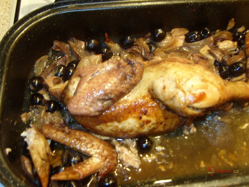 Kuře na olivách - fotografie 2