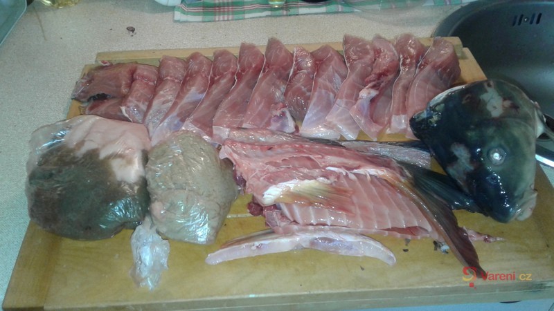 Smažený kapr s česnekem - fotografie 2