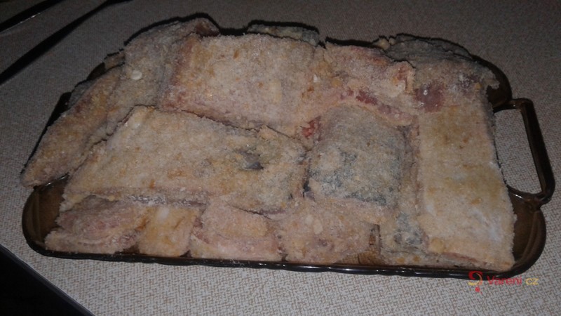 Smažený kapr s česnekem - fotografie 3