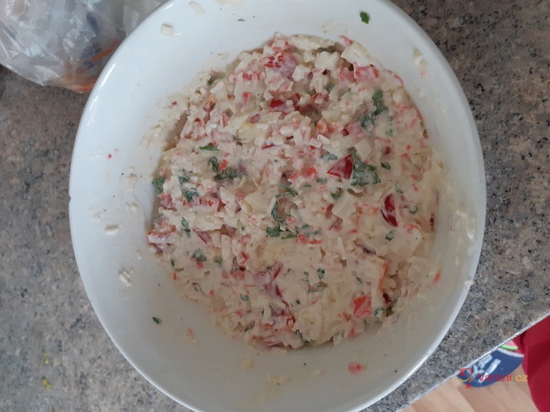 Krabí pomazánka s jogurtem - fotografie 2