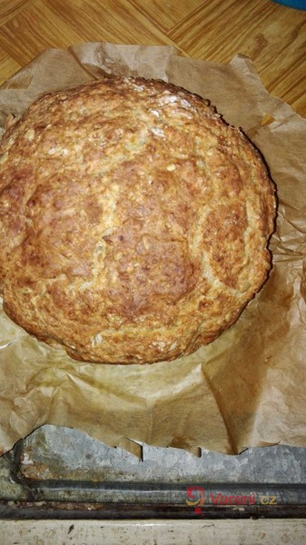 Irský chléb ze špaldové mouky - fotografie 3