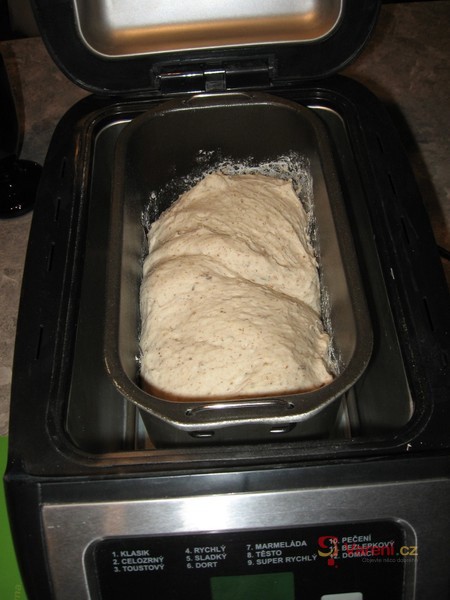 Rendlíkový chléb - fotografie 3