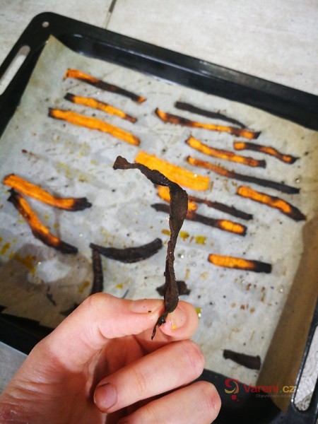 Pečené mrkvové chipsy - fotografie 3