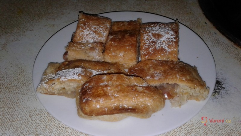 Jednoduchý štrúdl - fotografie 3