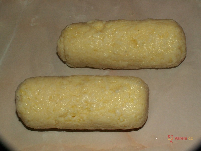 Jednoduché bramborové knedlíky - fotografie 5