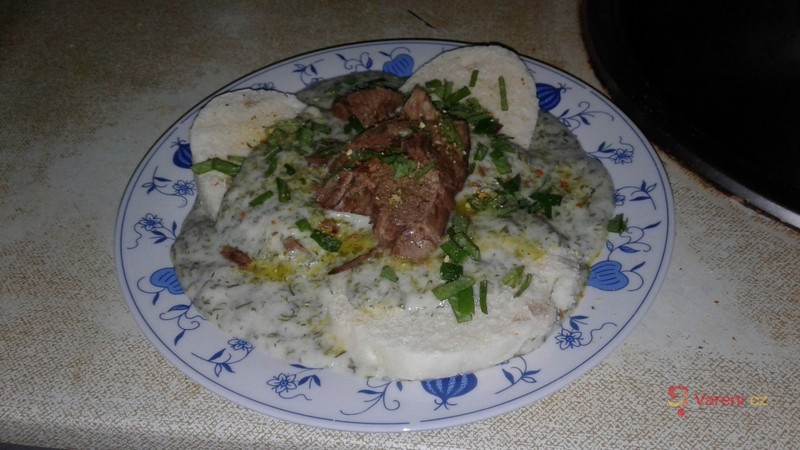 Koprová omáčka s hovězím plátkem - fotografie 2