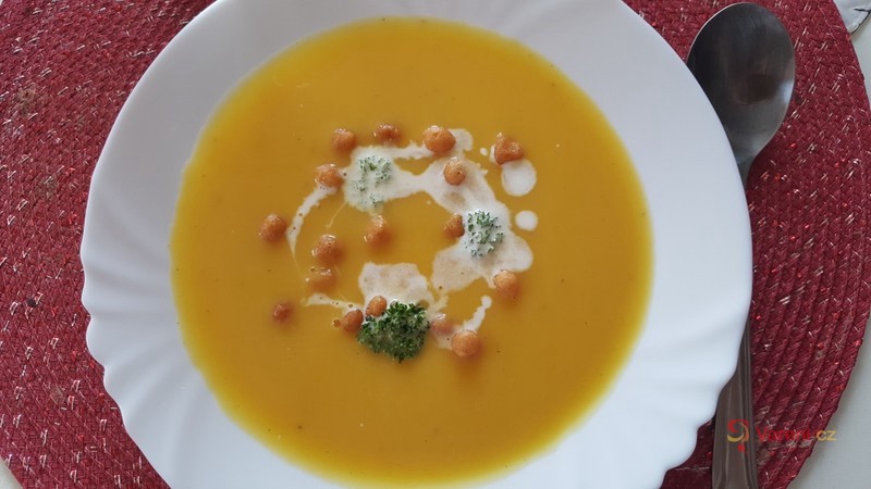 Výborná dýňová polévka - fotografie 2
