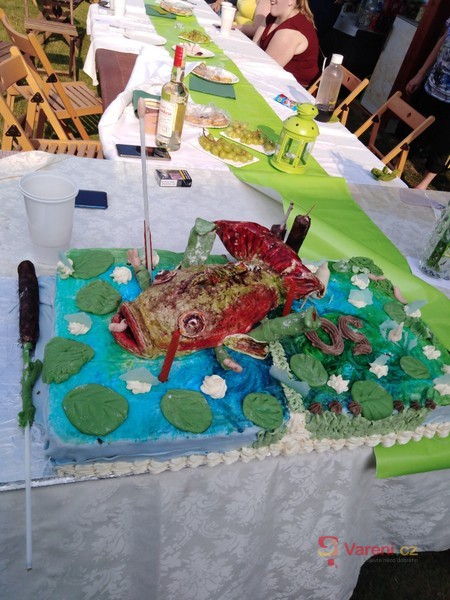 Potahovací hmota na dorty - fotografie 2