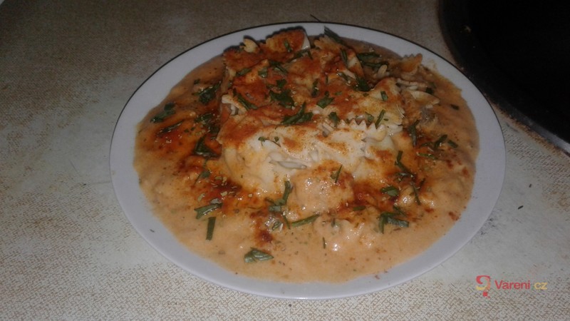 Naše kuře na paprice - fotografie 2