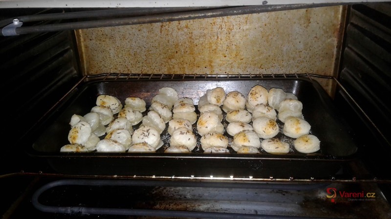 Slané pečivo se sýrem - fotografie 5