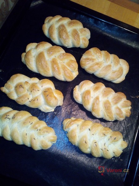 Skvělé domácí housky - fotografie 2