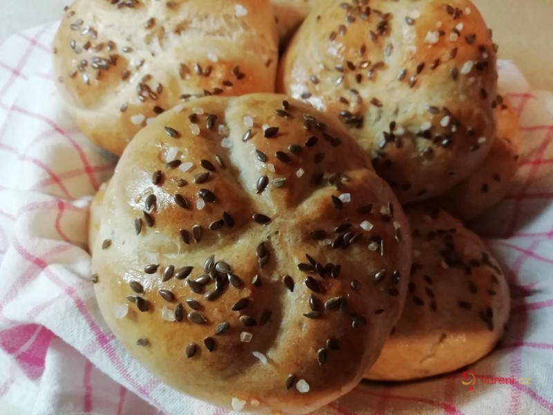 Výborné domácí housky - fotografie 2