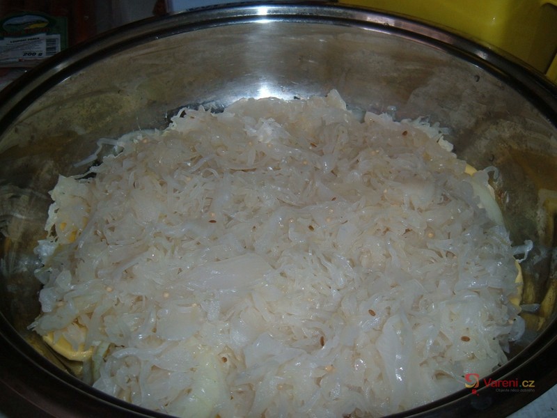 Francouzské brambory se zelím - fotografie 3