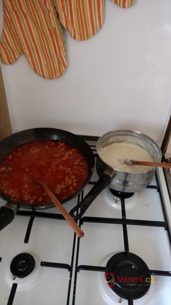 Lasagne s mletým masem a bešamelem - fotografie 2