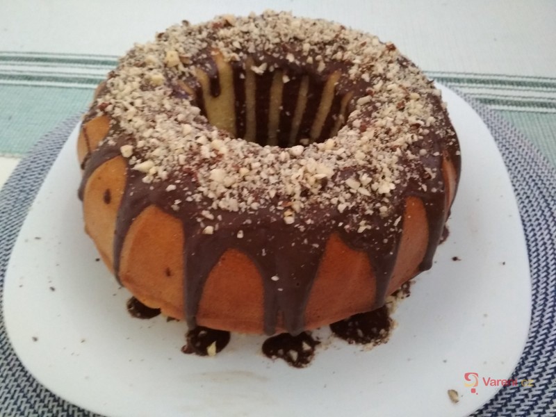 Tvarohovo-banánová bábovka - fotografie 2