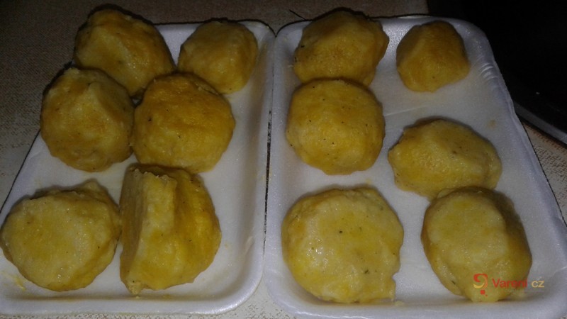 Uzené na kysaném zelí - fotografie 5