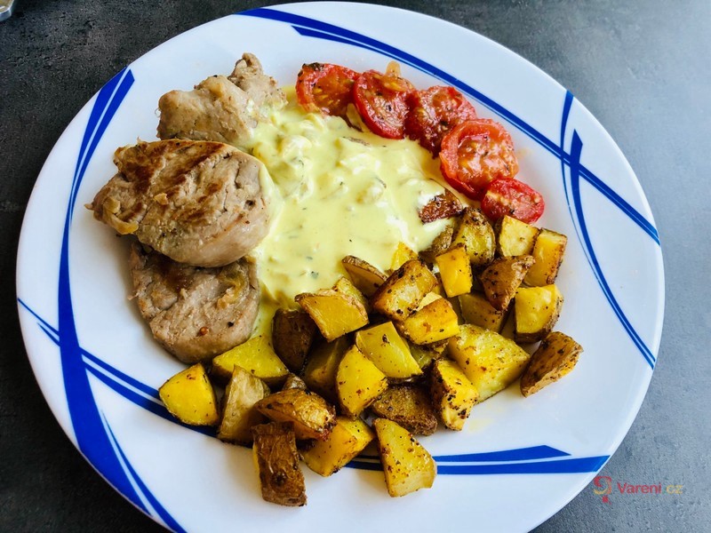 Vepřová panenka s bylinkovou omáčkou - fotografie 2