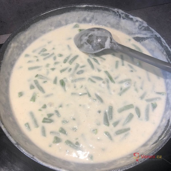 Fazolové lusky na smetaně - fotografie 2