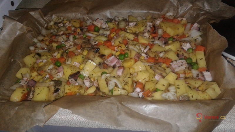 Zapékané brambory s brokolicí a nivou - fotografie 5