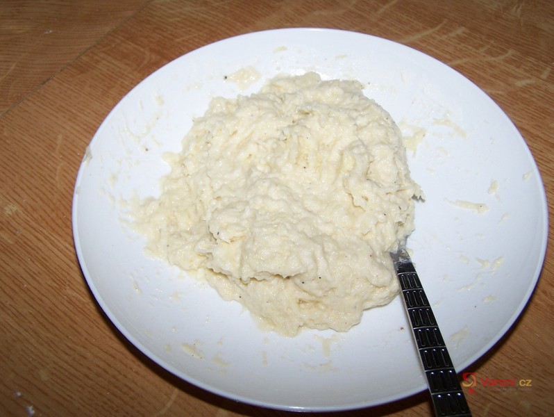 Čočková polévka s uzeninou a bramborovými nočky - fotografie 5