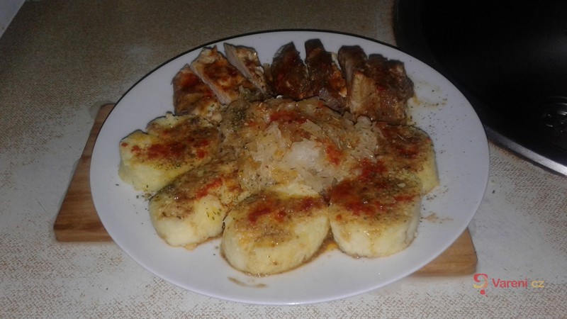 Pečený bůček s křupavou kůrkou - fotografie 2