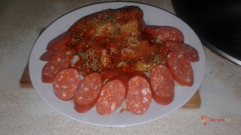 Paprikový lusk plněný kuřecím masem - fotografie 2