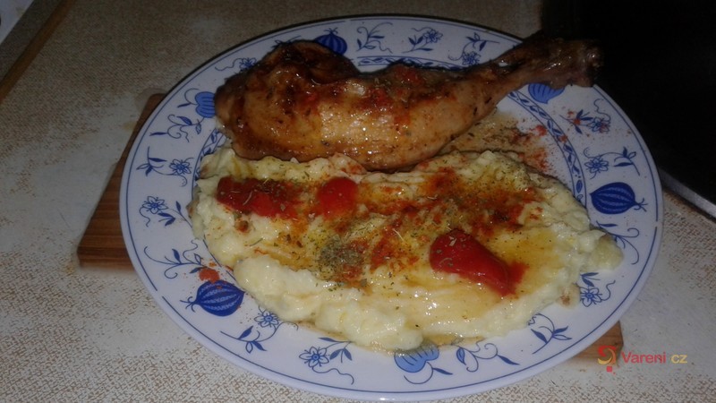 Pečené kuře s čerstvou zeleninou - fotografie 2