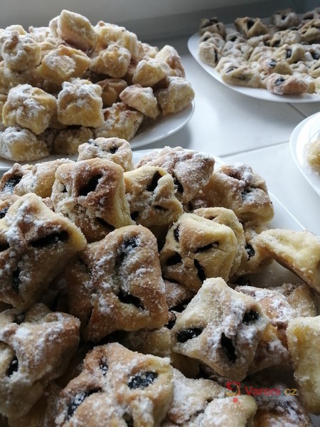 Křehké svatební koláčky - fotografie 2