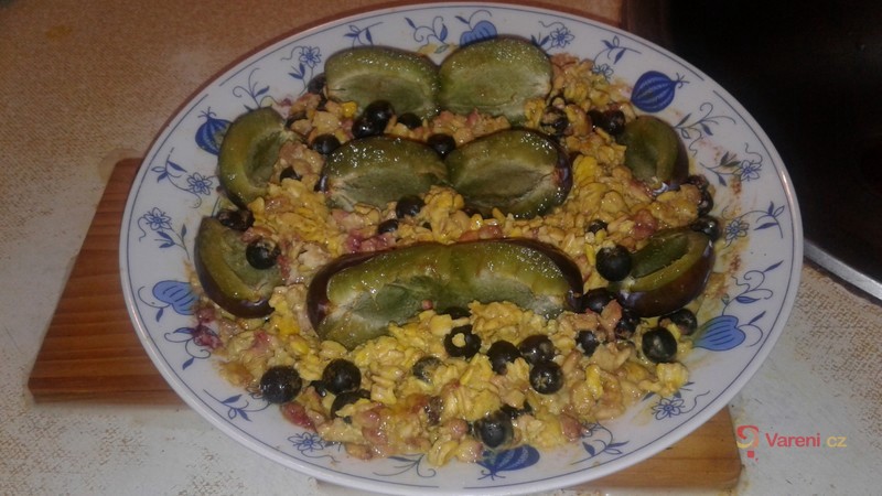 Ovesná kaše s pudinkem a ovocem - fotografie 2