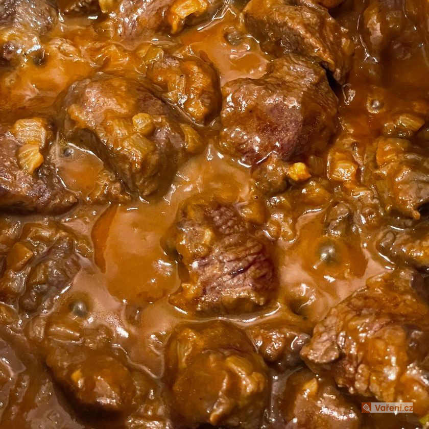 Náš domácí hovězí guláš - fotografie 2