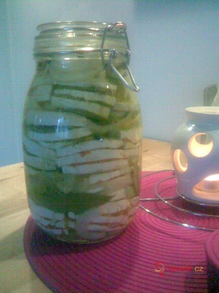 Netradiční nakládaný hermelín - fotografie 2