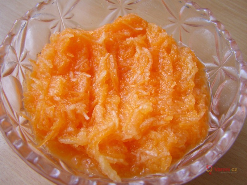 Mrkvový salát s citronovou šťávou - fotografie 2