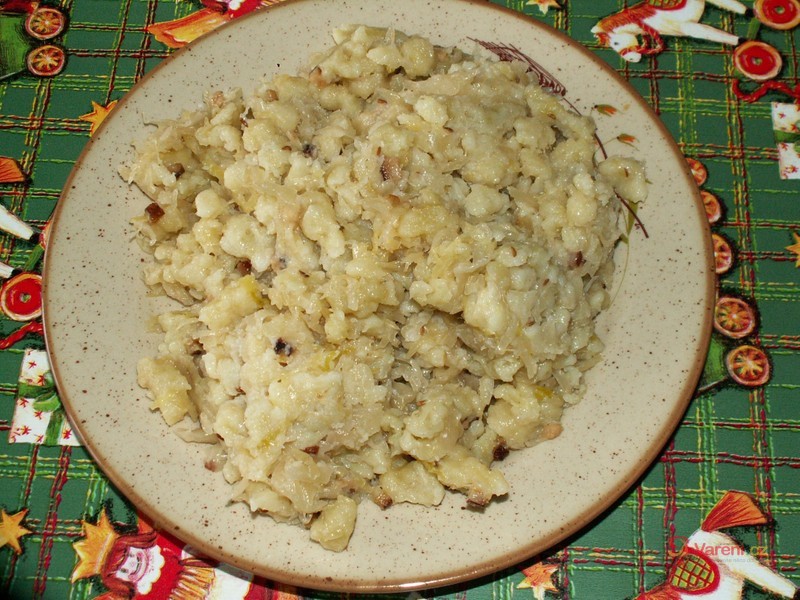 Rožnovské střapačky s uzeným masem - fotografie 2