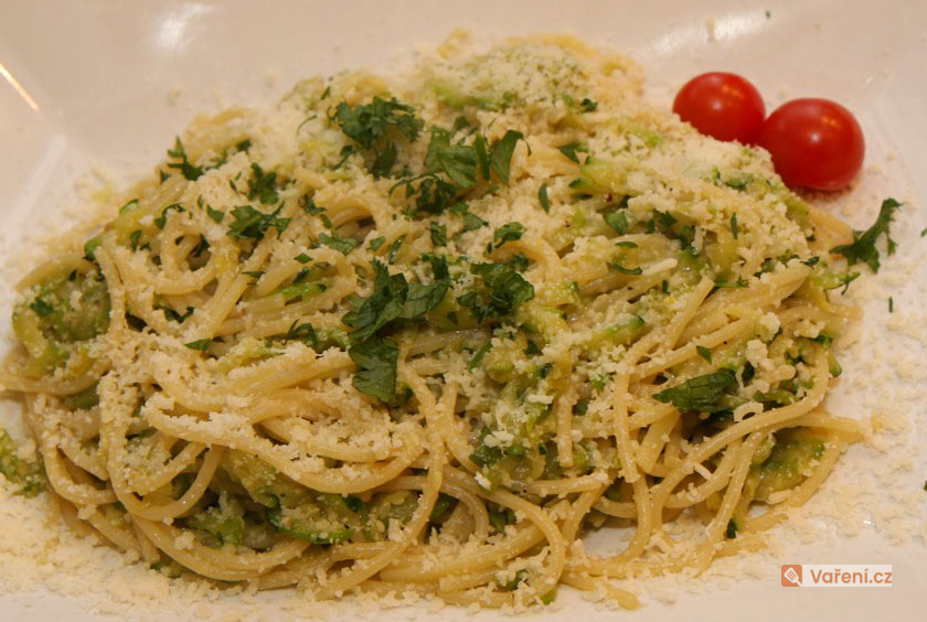 Rychlá brokolicová omáčka na špagety