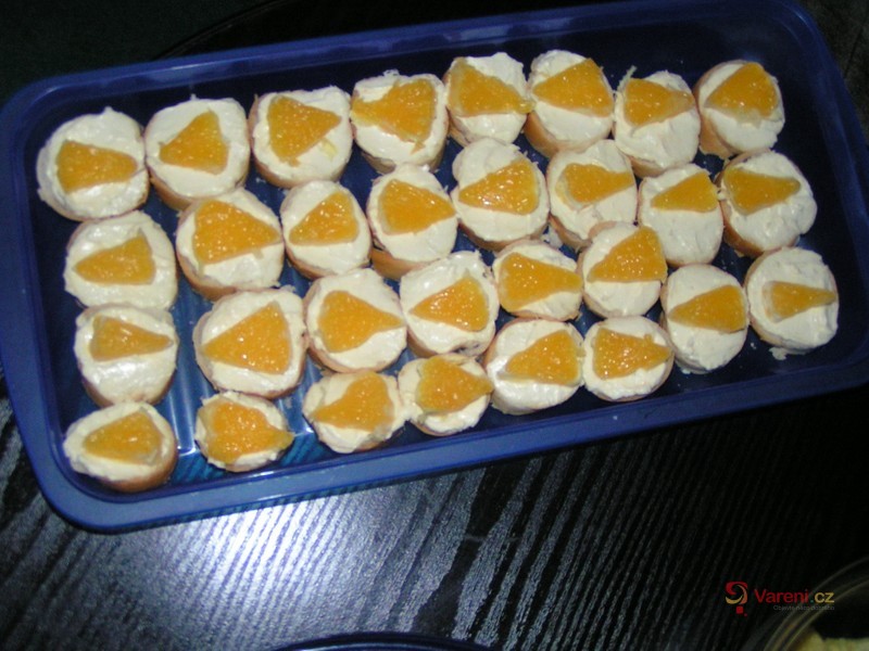 Česneková pomazánka od Hely - fotografie 2