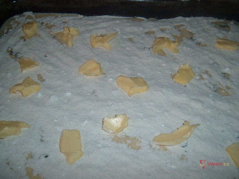 Tvarohová buchta bez těsta - fotografie 4