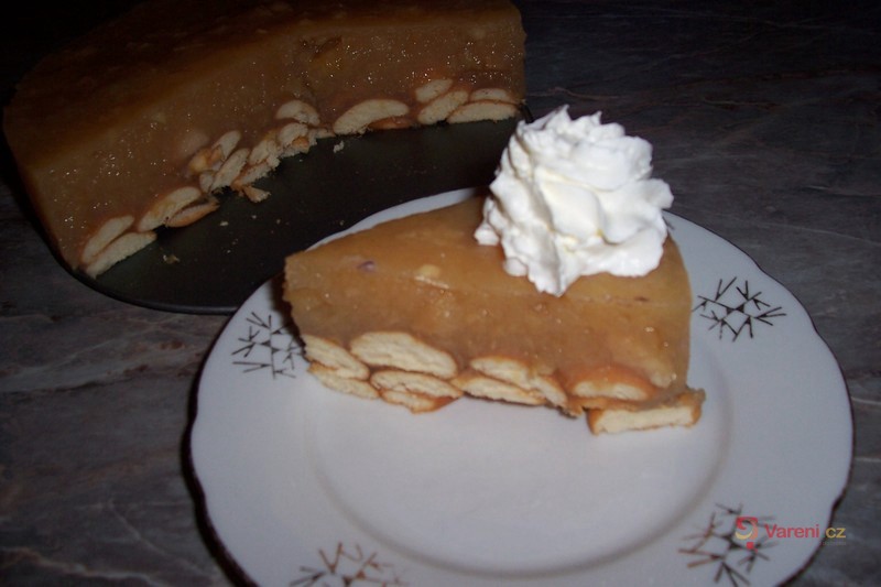 Nepečený jablečný dort - fotografie 4