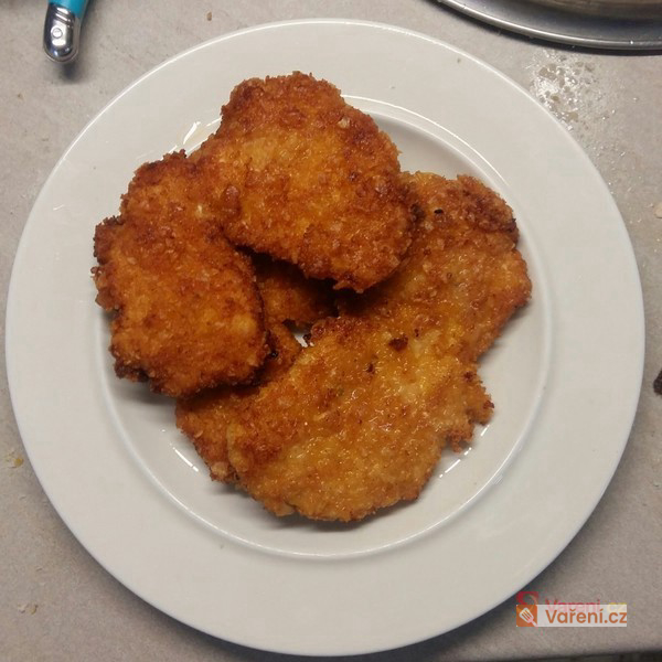 Smažené řízky naložené v jogurtu