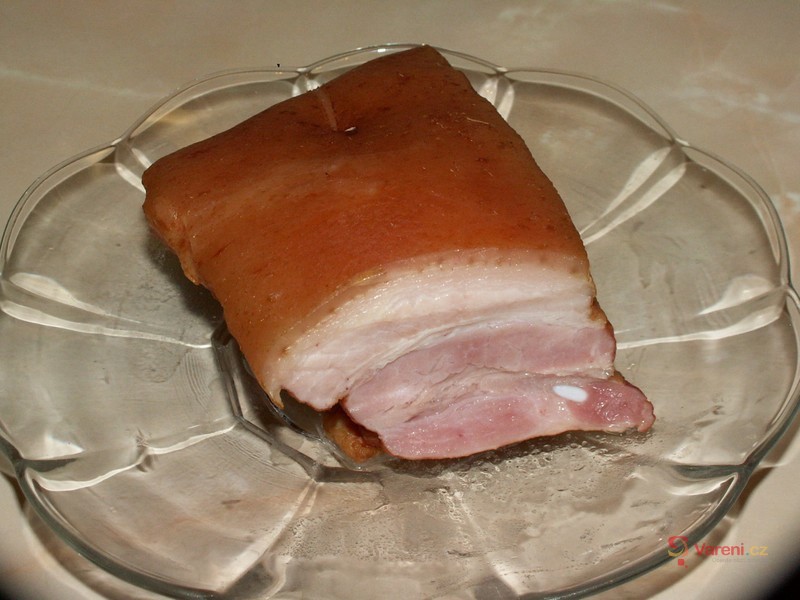 Uzený bůček, kysané zelí a kroupy - fotografie 2