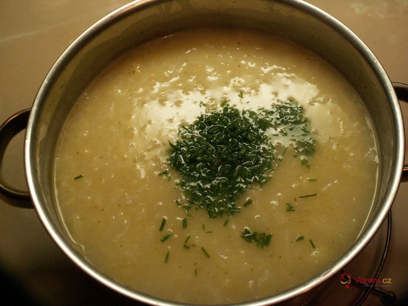 Květáková polévka s vajíčkem - fotografie 4