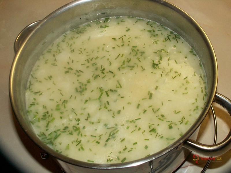 Květáková polévka s vajíčkem - fotografie 5