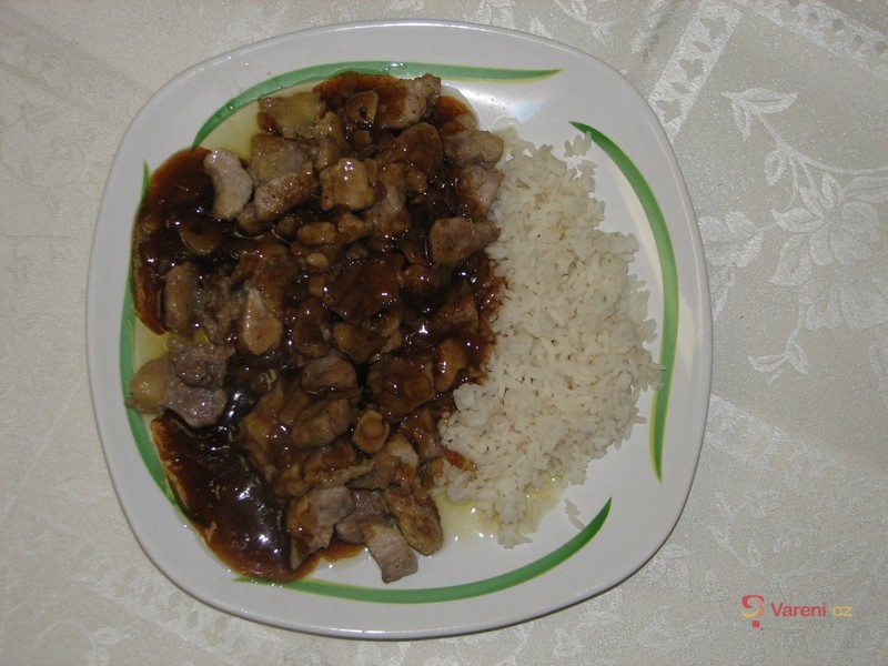 Vepřové kousky ve sladkokyselé omáčce - fotografie 2